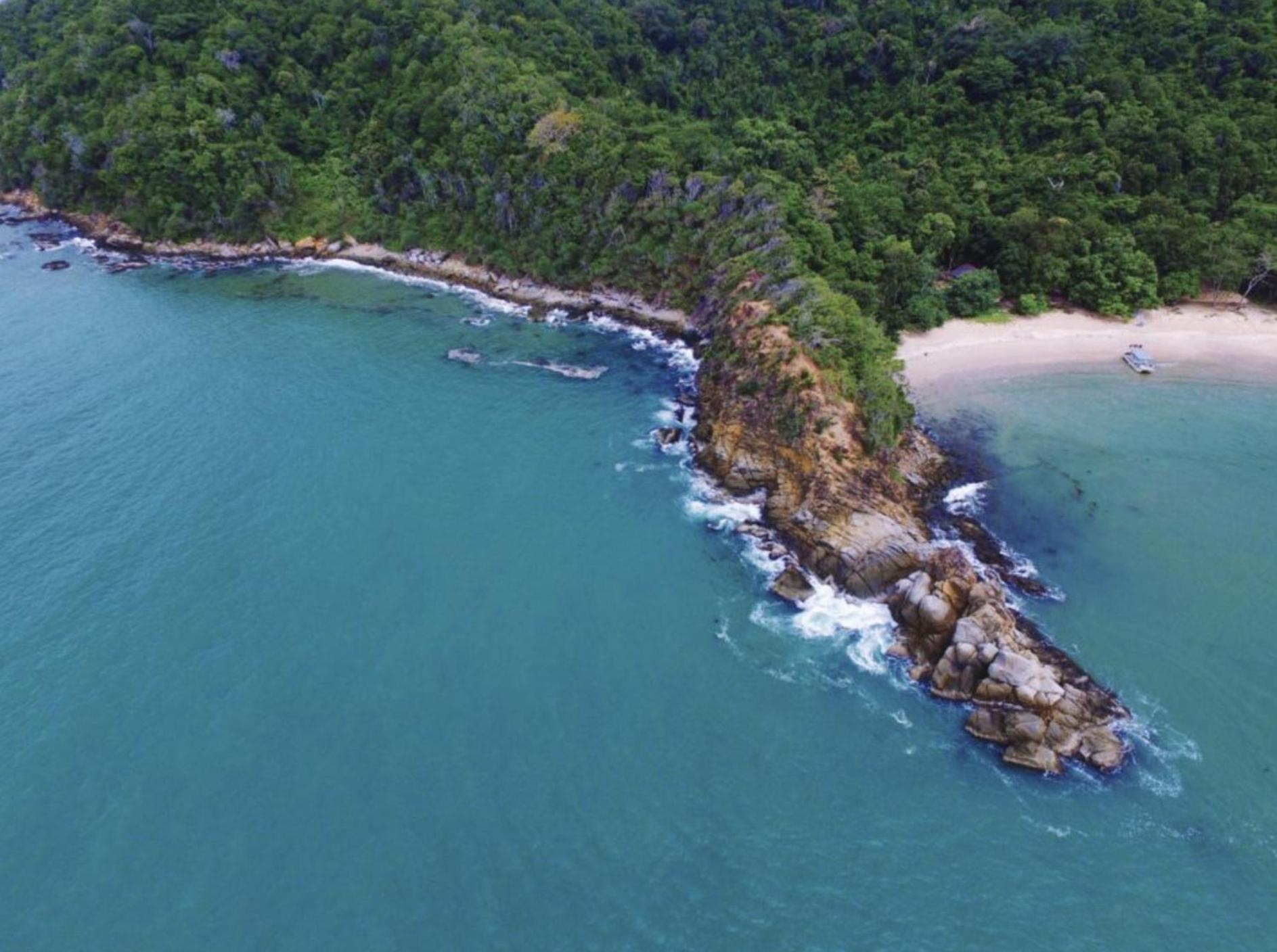 Dolphin Bay Island Resort Kota Belud Eksteriør bilde