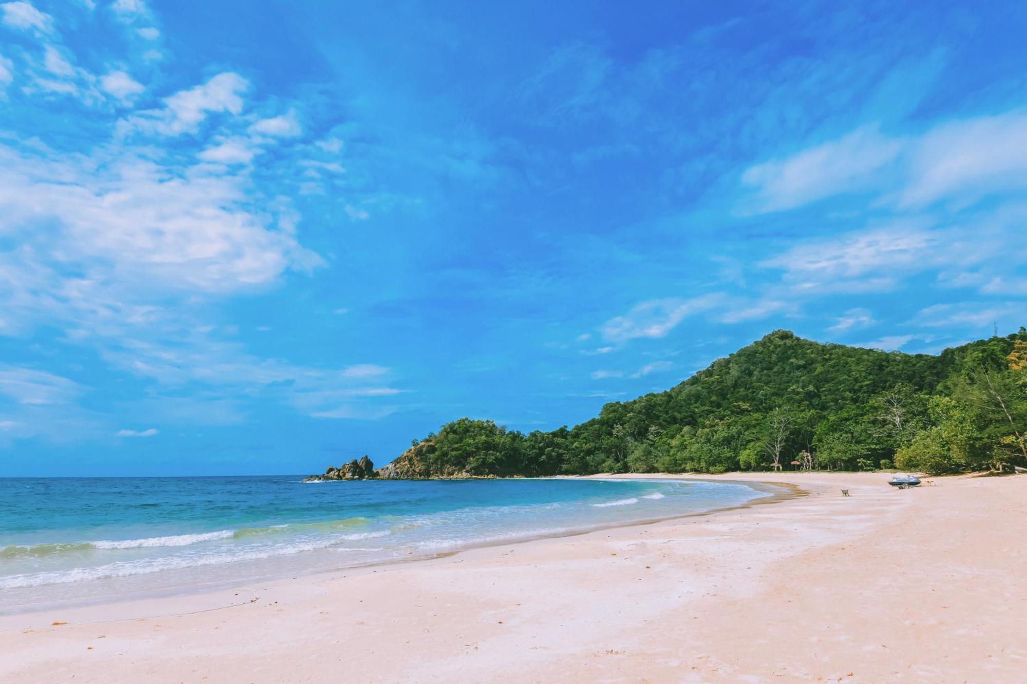 Dolphin Bay Island Resort Kota Belud Eksteriør bilde