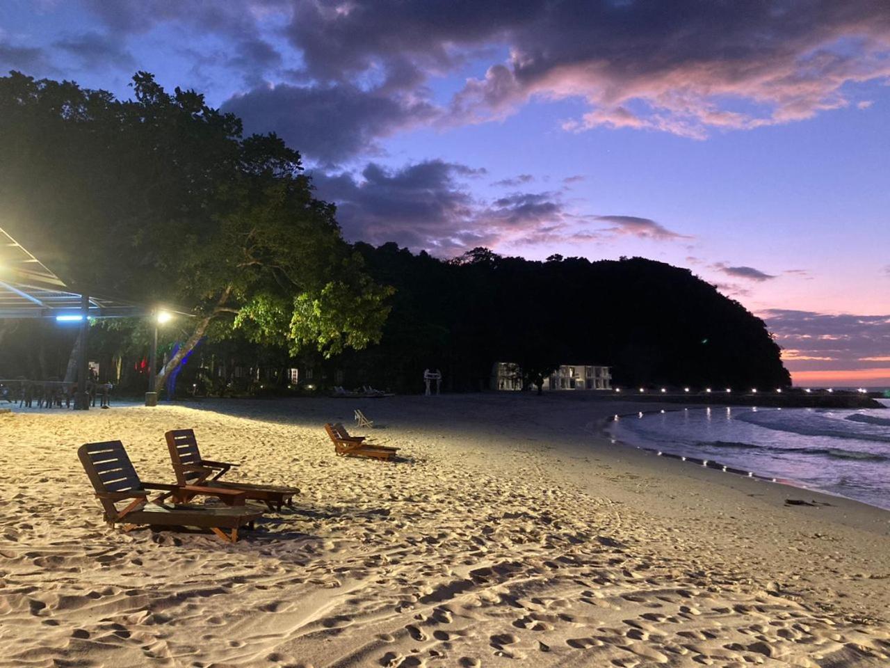 Dolphin Bay Island Resort Kota Belud Eksteriør bilde