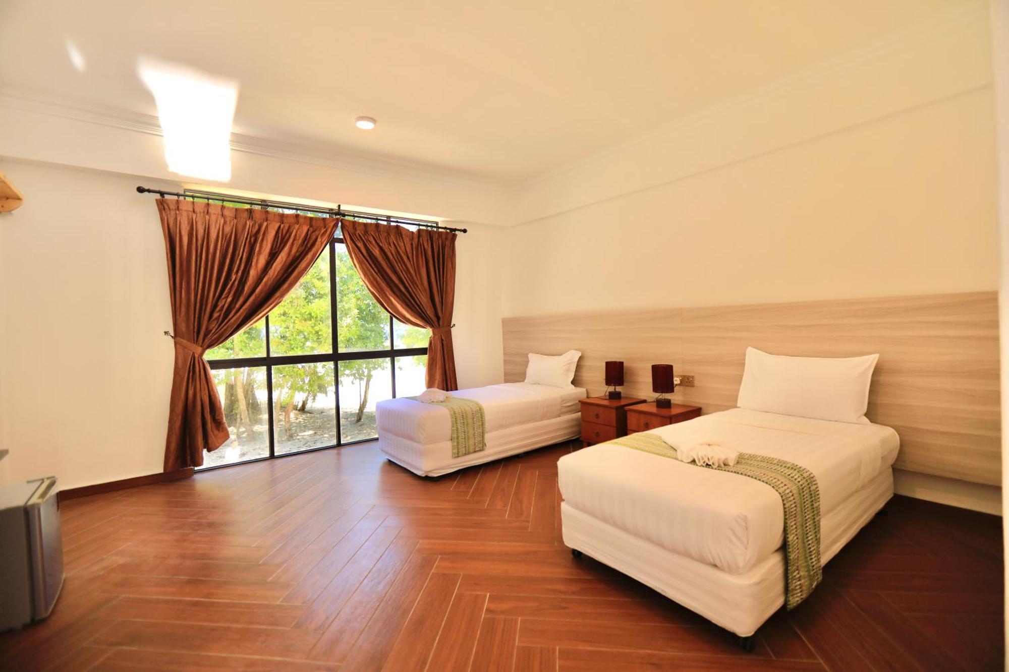 Dolphin Bay Island Resort Kota Belud Eksteriør bilde
